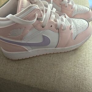 Air Jordan Hi Tops